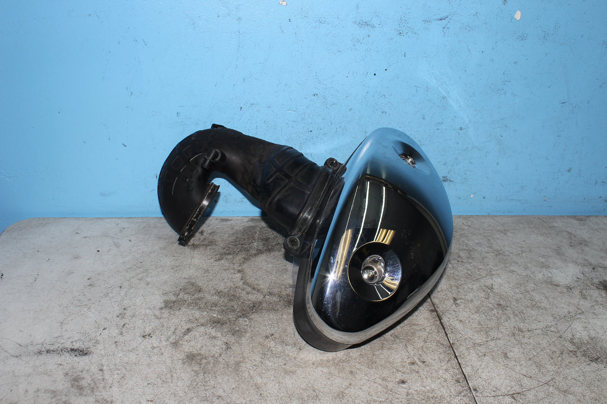 05-09 Suzuki Boulevard C50T VL800 Air Cleaner Box Intake Tube Housing Filter