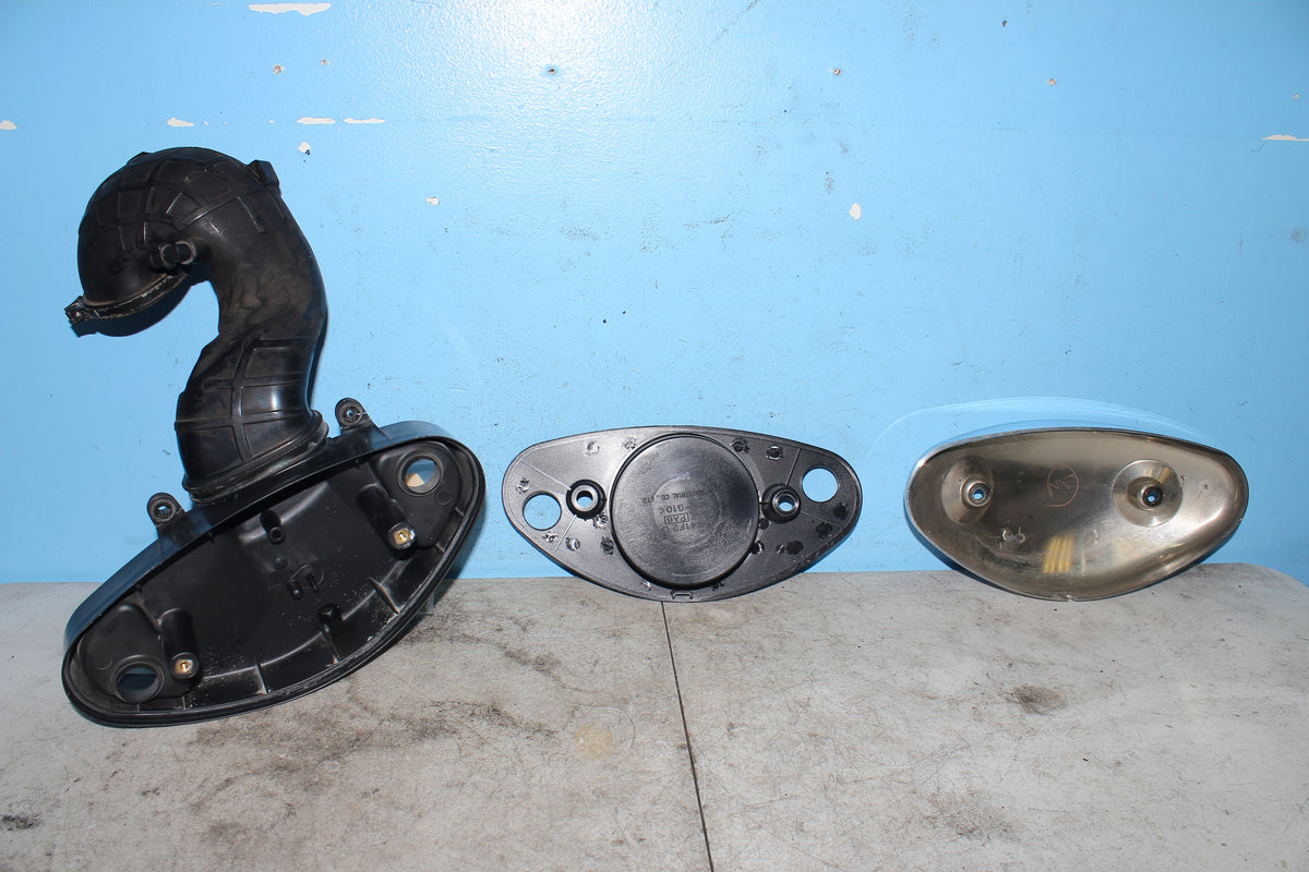 05-09 Suzuki Boulevard C50T VL800 Air Cleaner Box Intake Tube Housing Filter