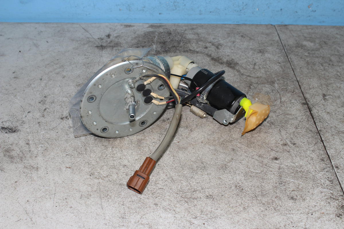 05-09 Suzuki Boulevard C50T VL800 Fuel Pump Gas Sending Unit