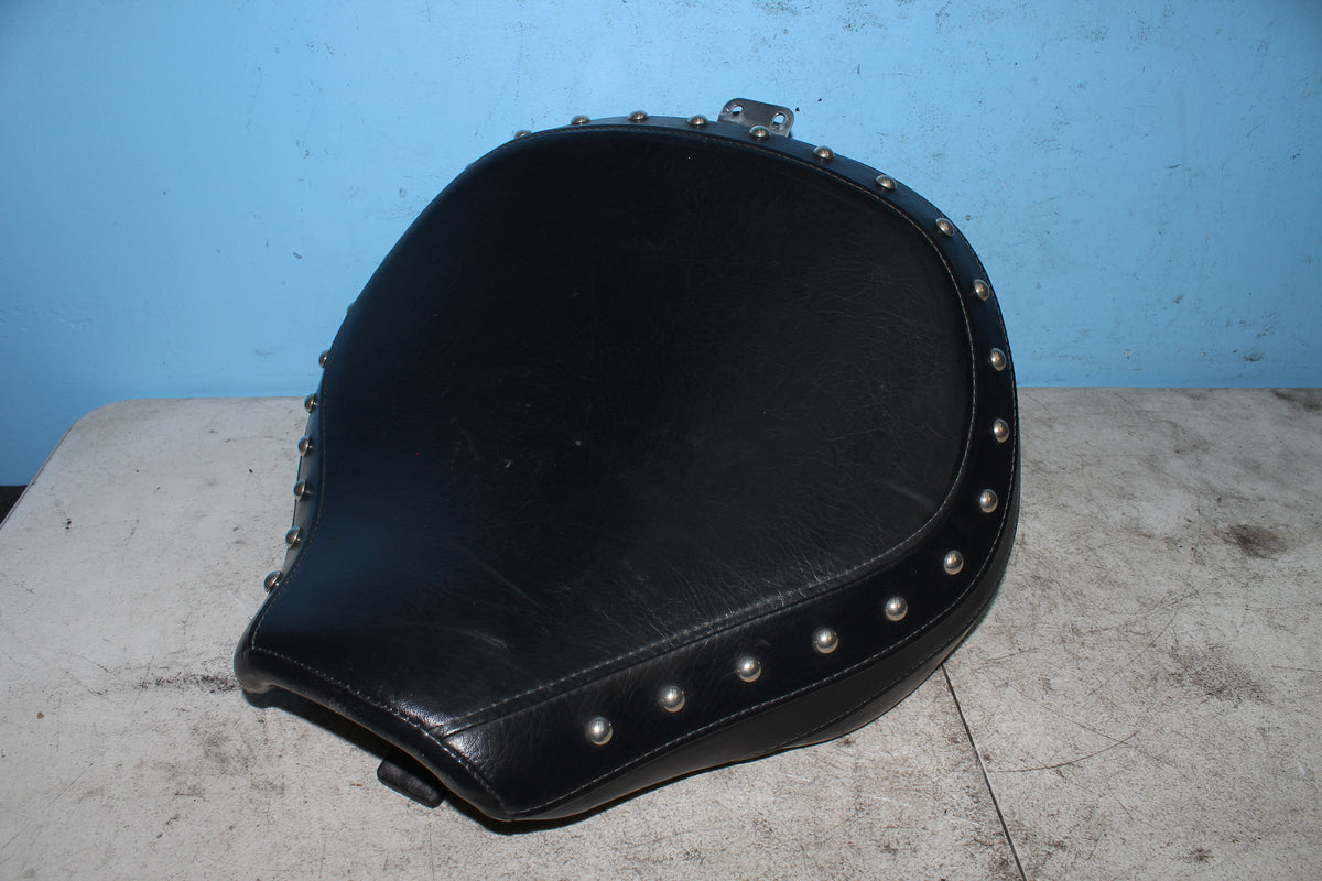 05-09 Suzuki Boulevard C50T VL800 Driver Seat Front Rider Cushion