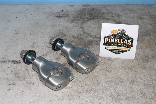 05-09 Suzuki Boulevard C50T VL800 Bar Risers Clamp