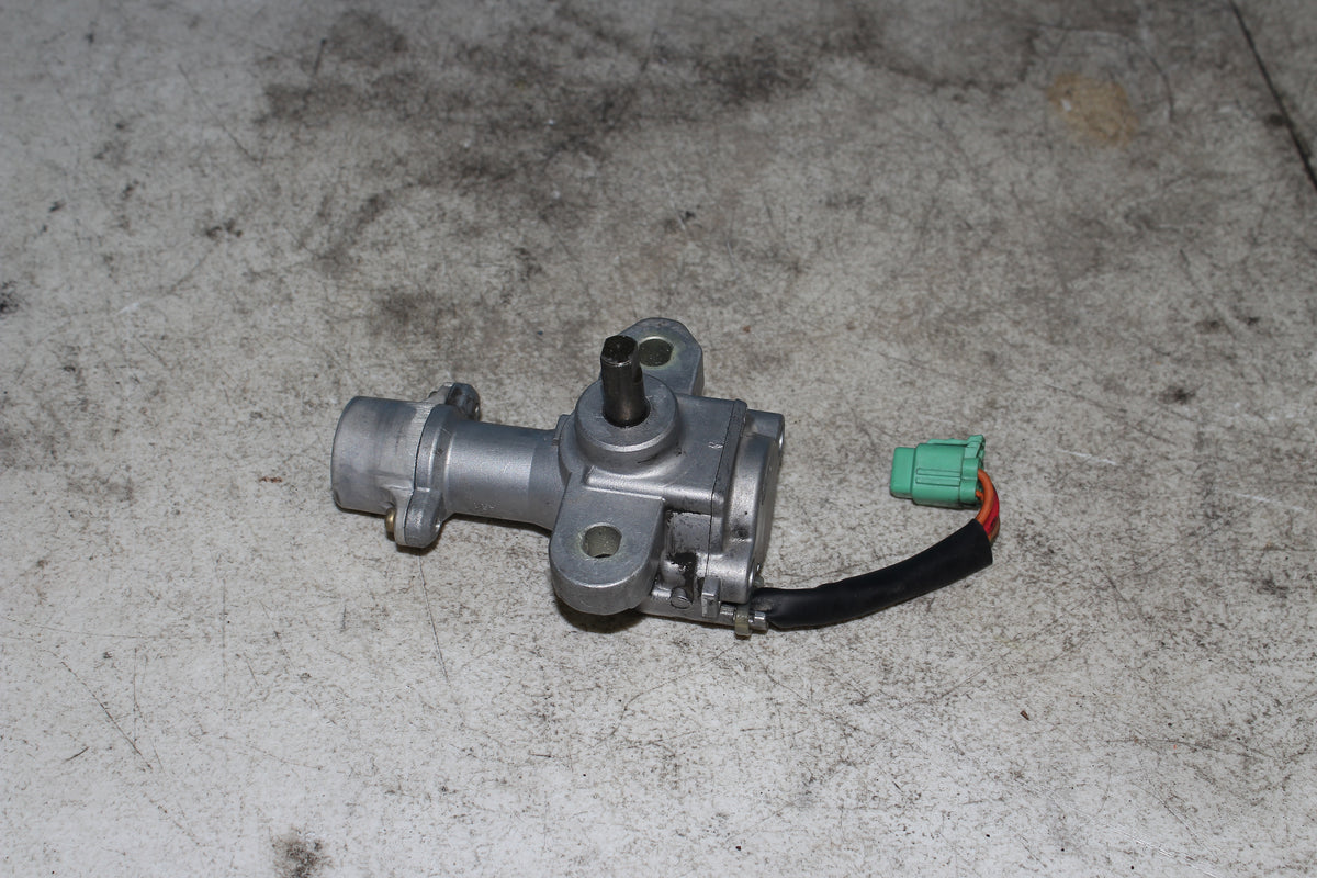 05-09 Suzuki Boulevard C50T VL800 Ignition Switch Gas Fuel Cap Lockset w/ Key