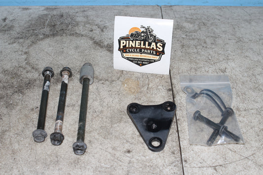 05-09 Suzuki Boulevard C50T VL800 Engine Mount Motor Trans Bolt Backet Kit