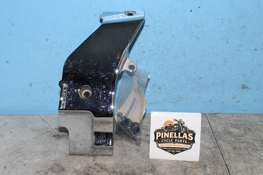 05-09 Suzuki Boulevard C50T VL800 Secondary Drive Cover Left Engine Motor Trim
