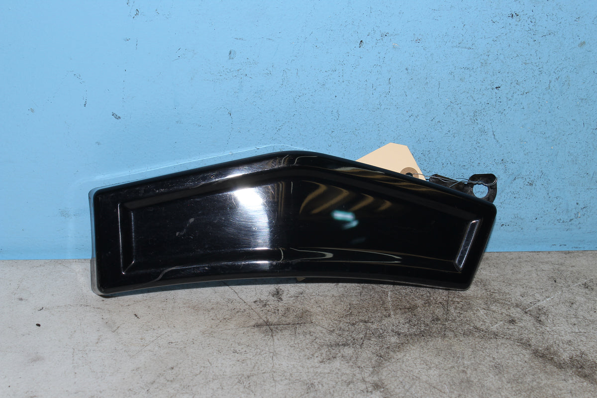05-09 Suzuki Boulevard C50T VL800 Left Swing Arm Cover Frame Trim 47241-41F0