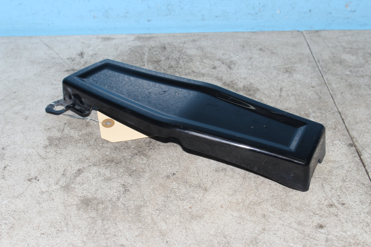05-09 Suzuki Boulevard C50T VL800 Left Swing Arm Cover Frame Trim 47241-41F0
