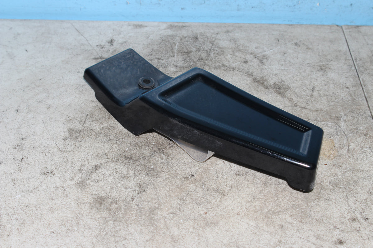 05-09 Suzuki Boulevard C50T VL800 Right Swing Arm Cover Frame Trim 47141-41F0