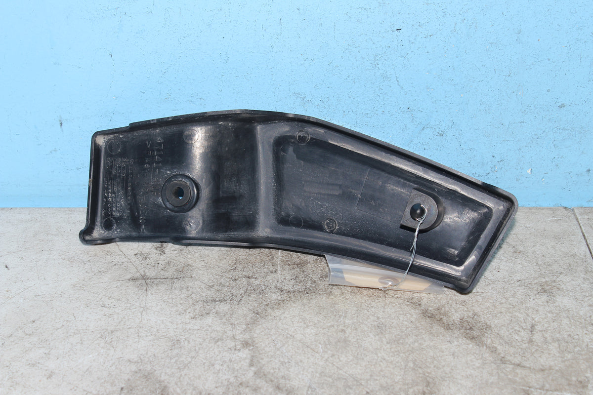 05-09 Suzuki Boulevard C50T VL800 Right Swing Arm Cover Frame Trim 47141-41F0
