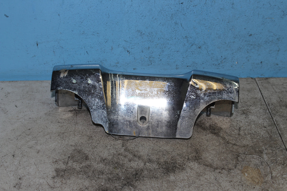 05-09 Suzuki Boulevard C50T VL800 Front Turn Signal Bracket Cover Chrome