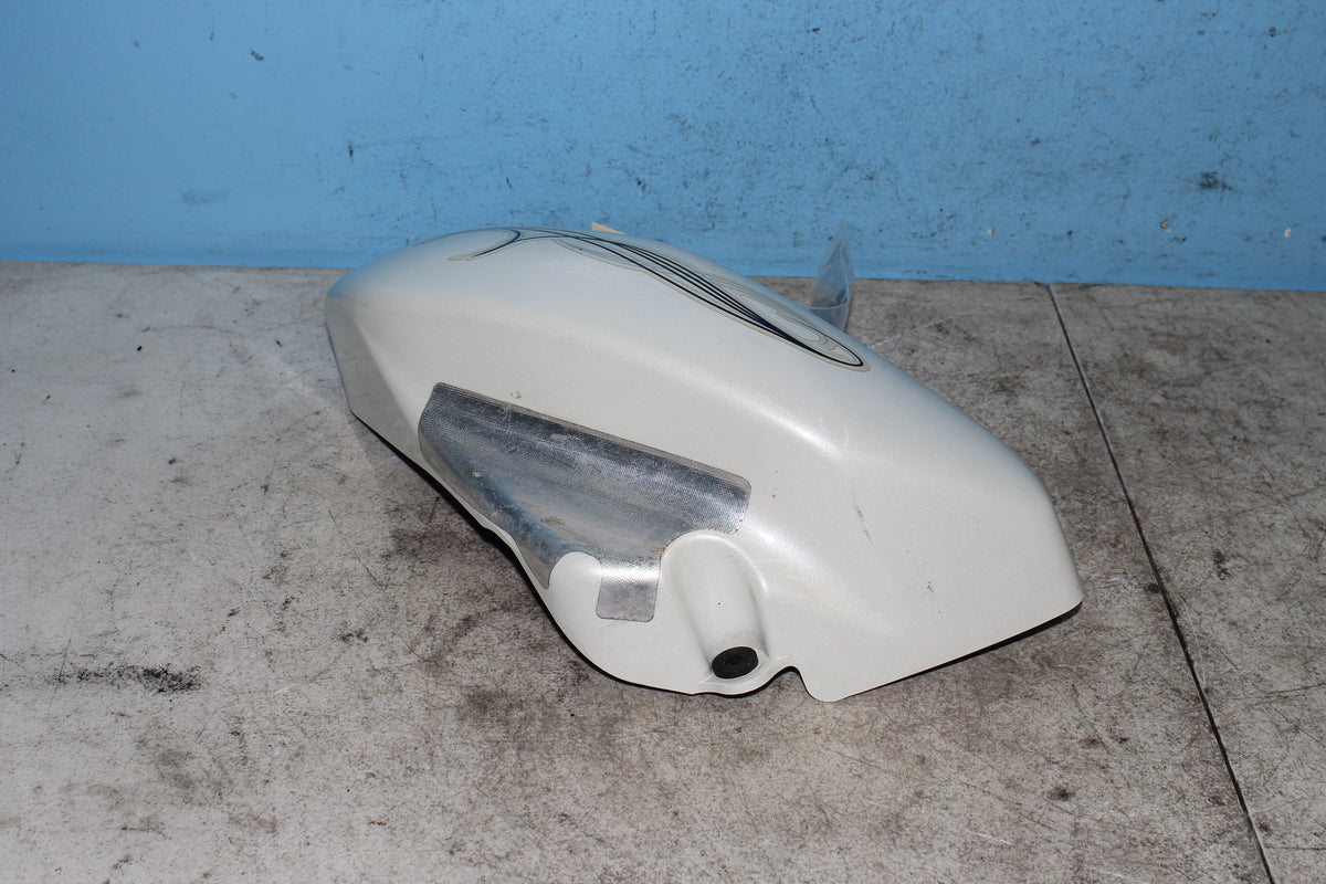 05-09 Suzuki Boulevard C50T VL800 Right Side Frame Cover Guard Fairing White