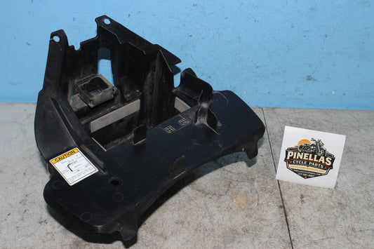05-09 Suzuki Boulevard C50T VL800 Battery Box Electric Parts Holder Tray Tool