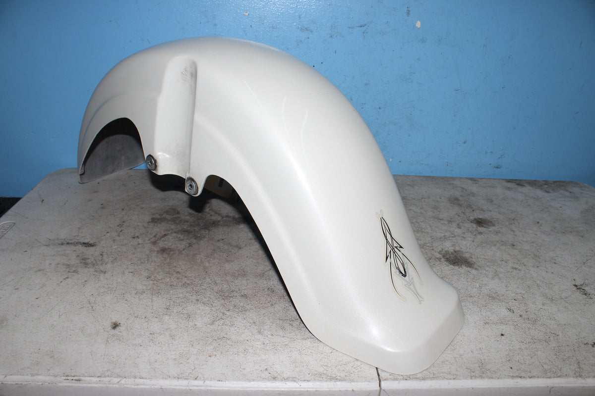 05-09 Suzuki Boulevard C50T VL800 Front Fender Wheel Cover Mud Guard White