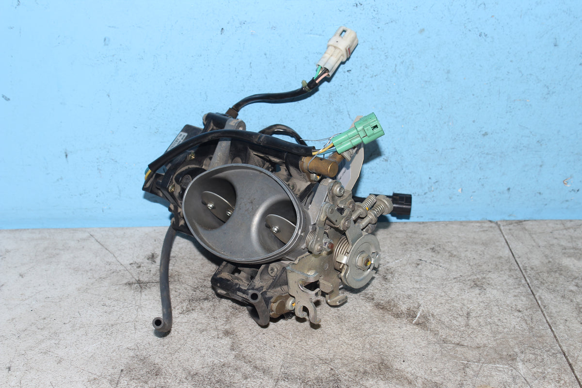 05-09 Suzuki Boulevard C50T VL800 Carburetor Throttle Body Intake