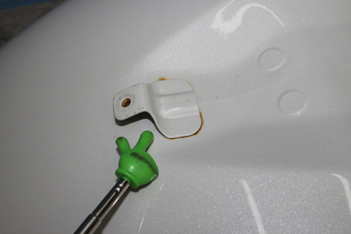 05-09 Suzuki Boulevard C50T VL800 Gas Tank Fuel Petrol White