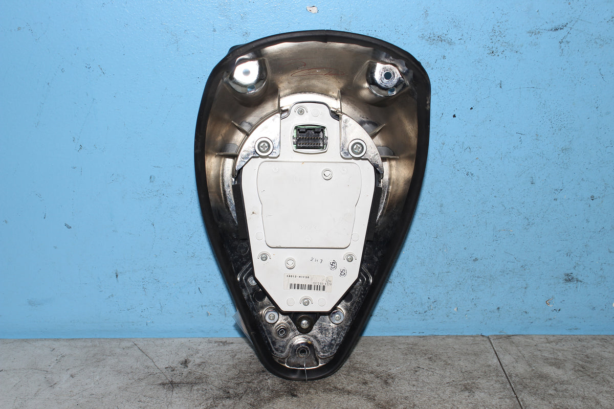 05-09 Suzuki Boulevard C50T VL800 Speedometer Gauge Cluster 15k Miles Bezel Dash