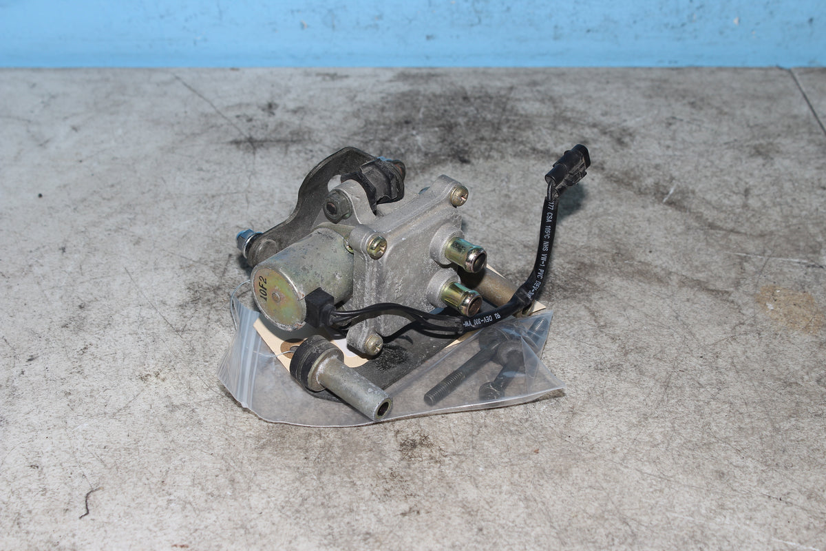 05-09 Suzuki Boulevard C50T VL800 Secondary 2nd Air Valve Solenoid Intake