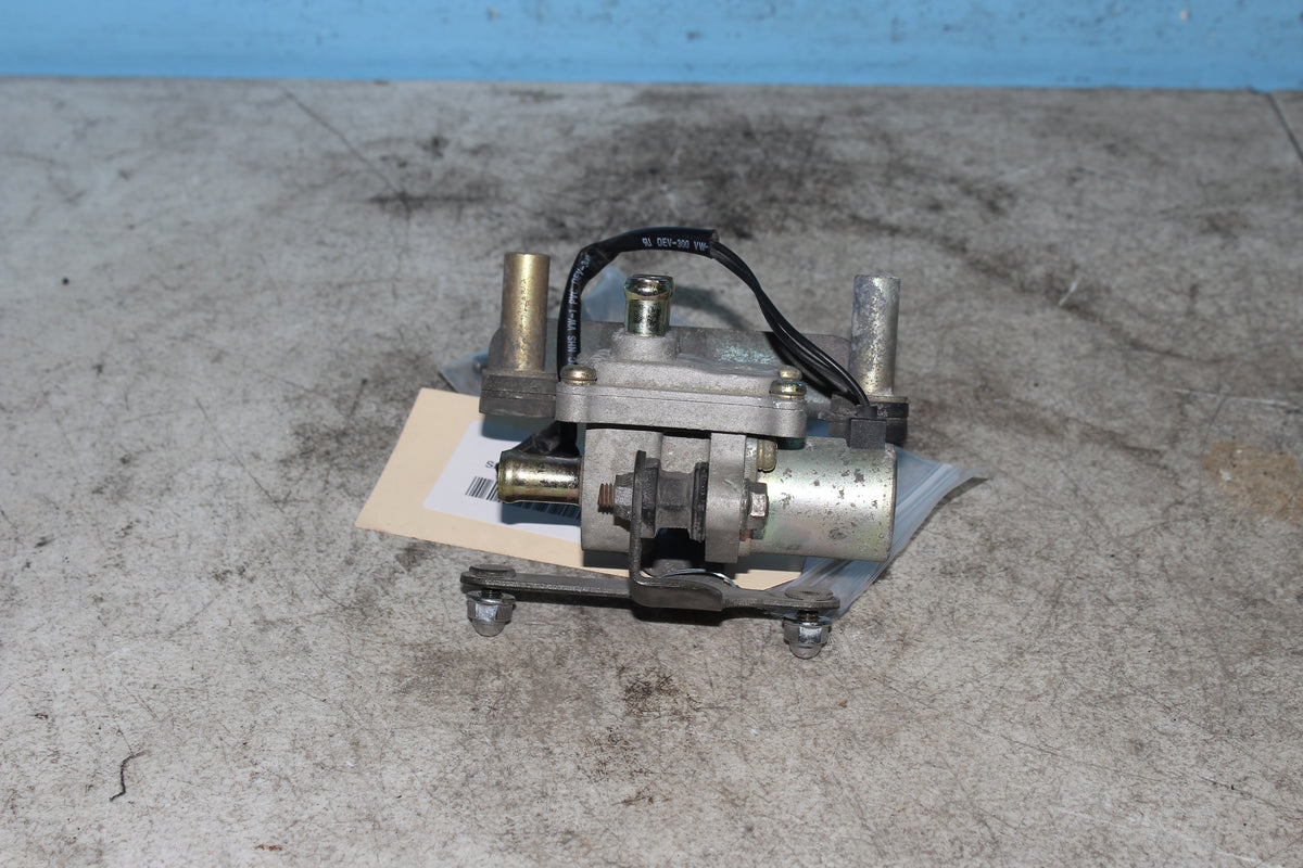 05-09 Suzuki Boulevard C50T VL800 Secondary 2nd Air Valve Solenoid Intake