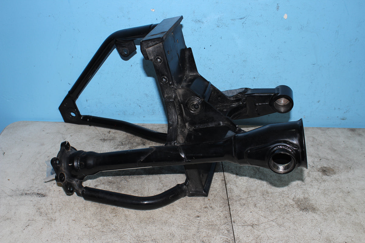 05-09 Suzuki Boulevard VL800 C50T Swing Arm Swingarm Rear Fork Suspension