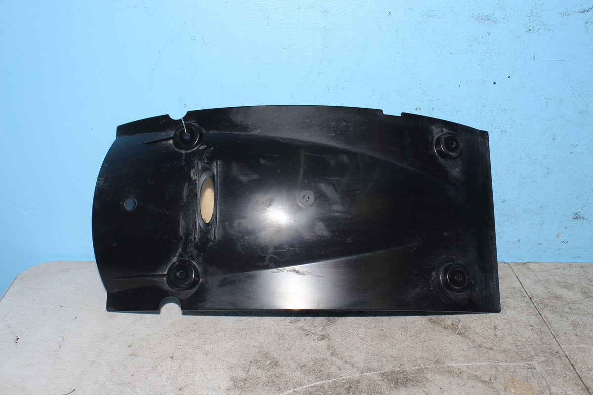 06-26 Kawasaki Vulcan VN900B Classic Rear Inner Fender Wheel Cover Splash Guard