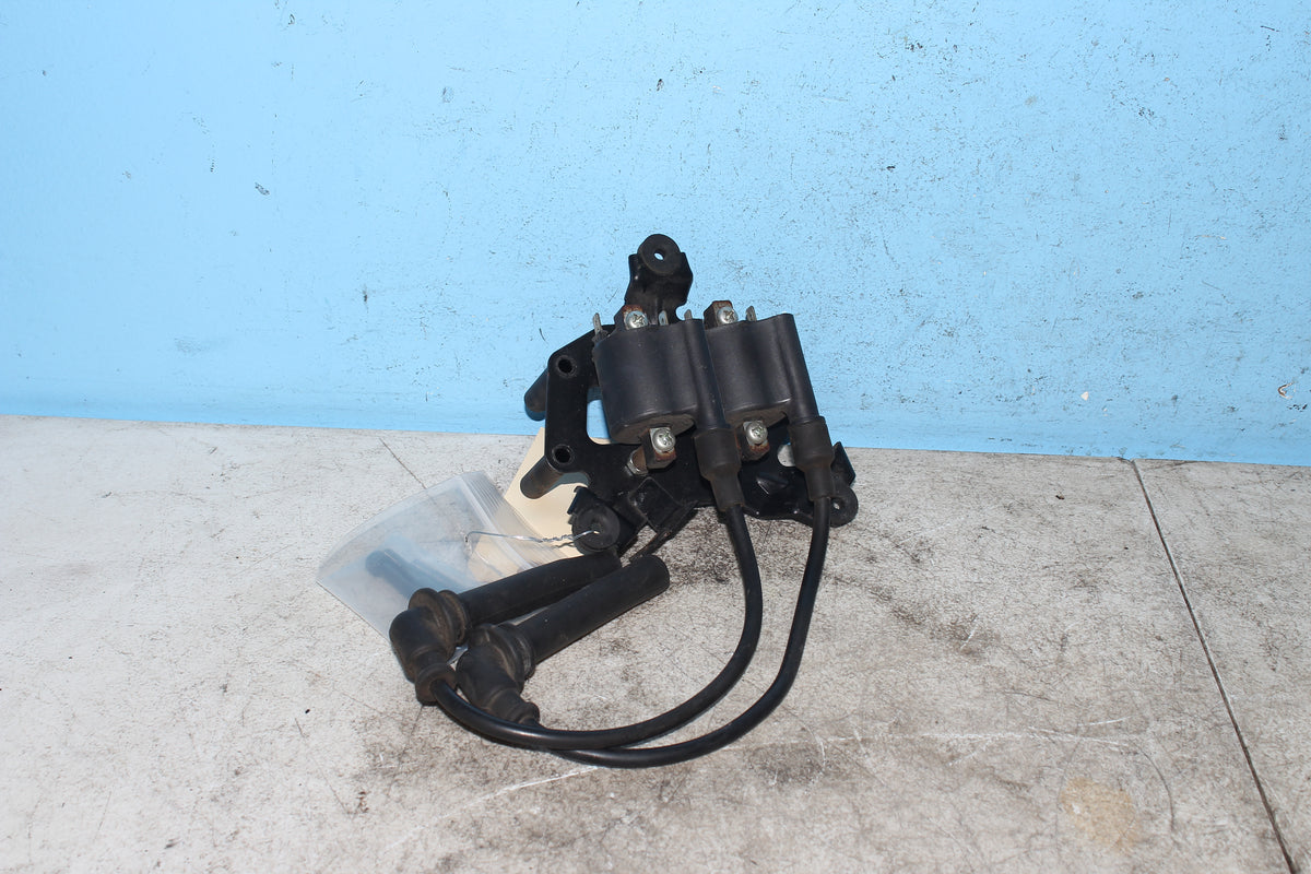 06-26 Kawasaki Vulcan VN900B Classic Ignition Coil Pack Plug Wire Bracket