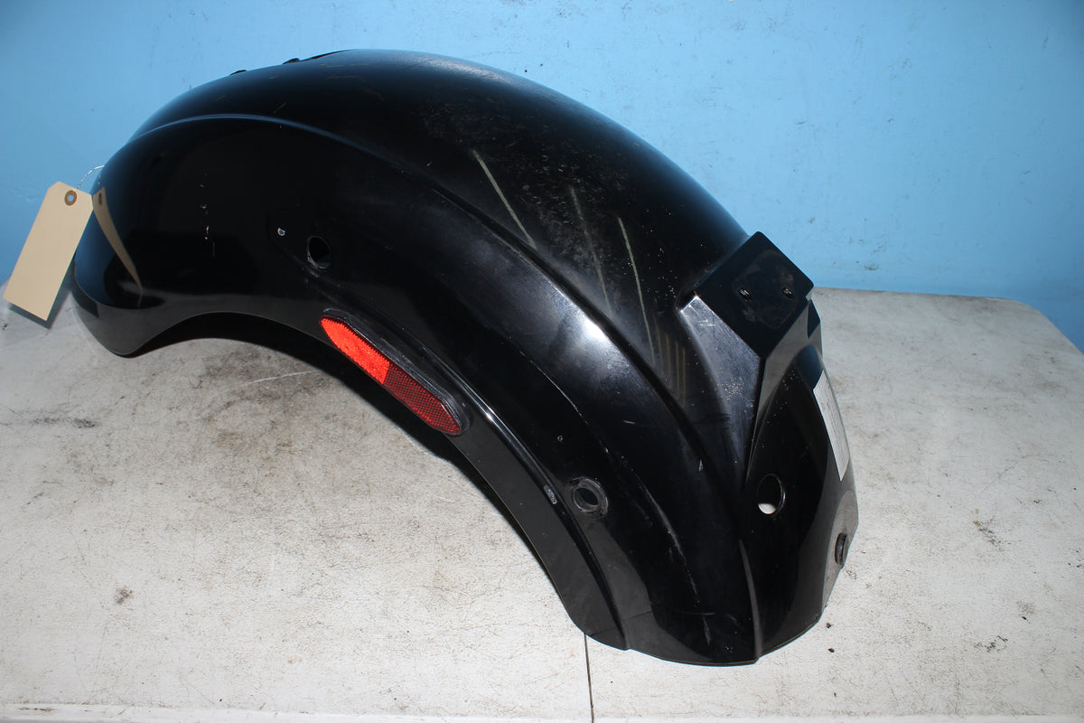 06-26 Kawasaki Vulcan VN900B Classic Rear Fender Wheel Cover Black 35023-0114