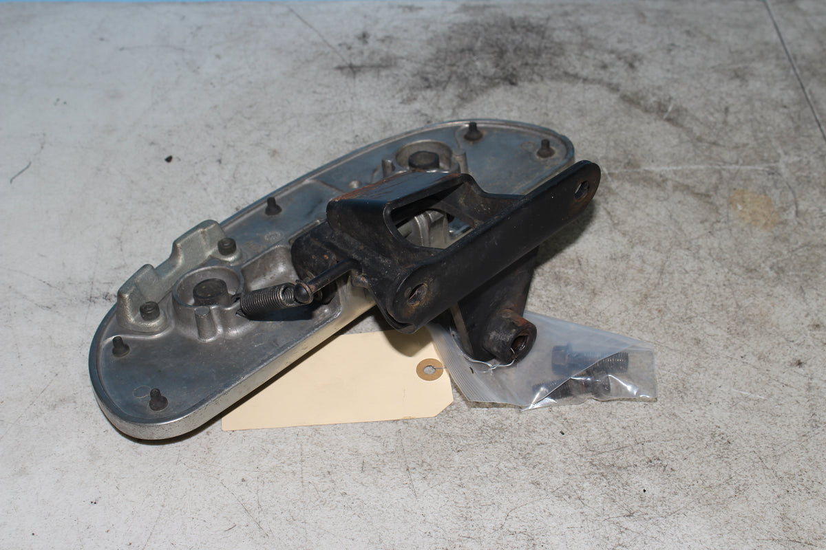06-26 Kawasaki Vulcan VN900B Classic Left Driver Floorboard Front Foot Rest