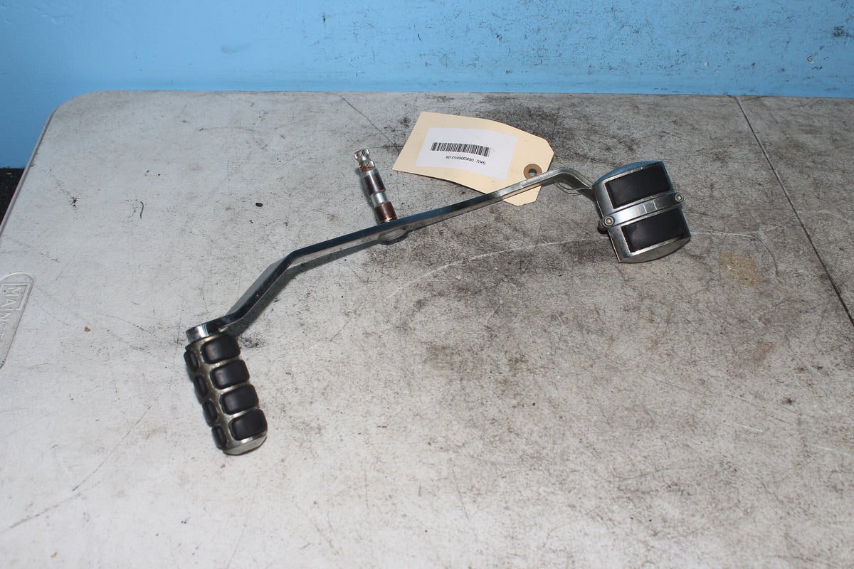 06-26 Kawasaki Vulcan VN900B Classic Shifter Rocker Shift Heel Toe Lever