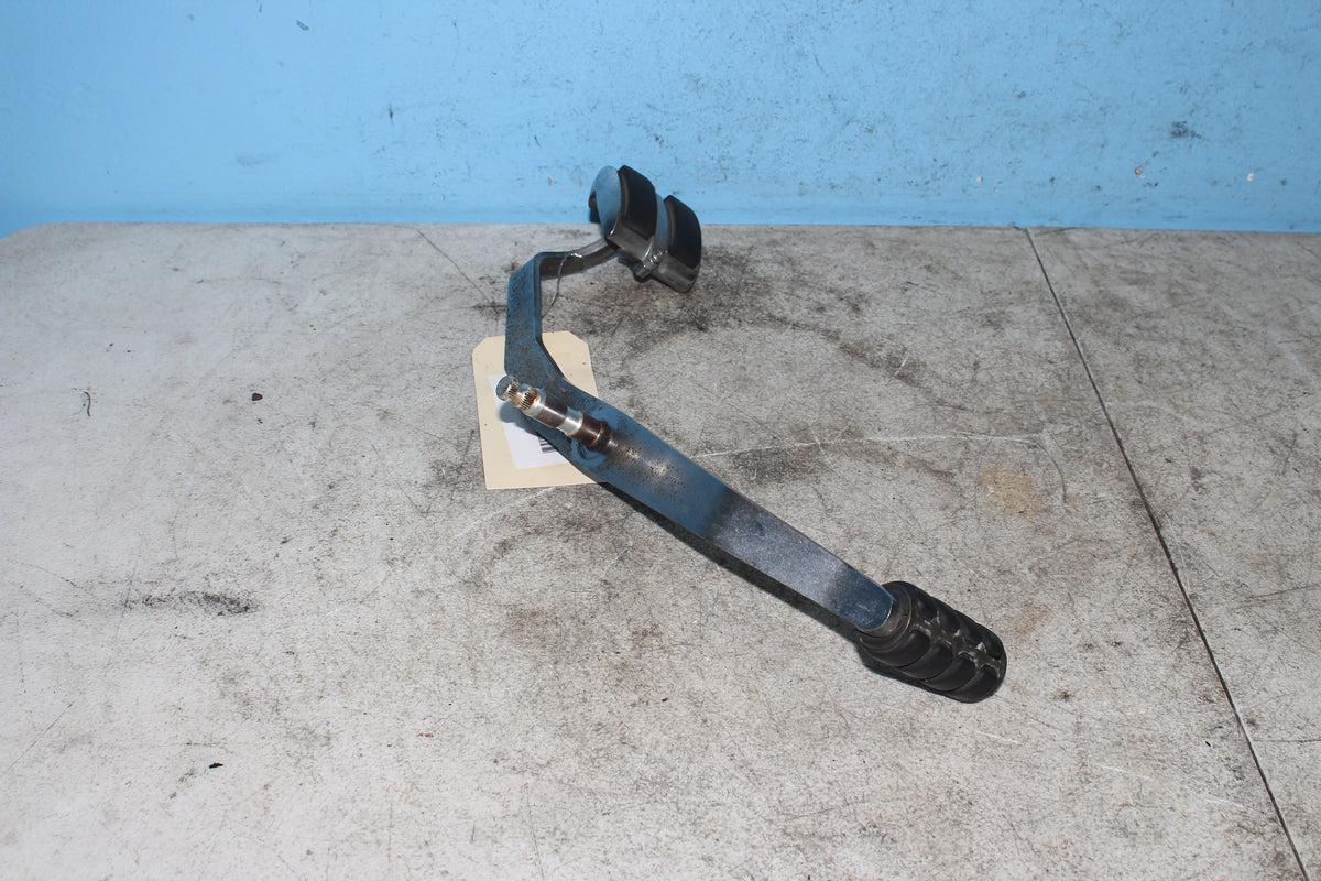 06-26 Kawasaki Vulcan VN900B Classic Shifter Rocker Shift Heel Toe Lever