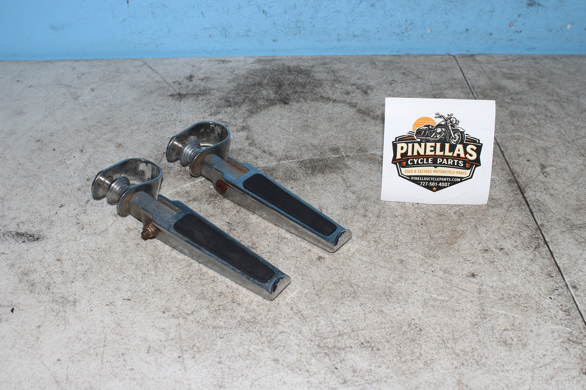 06-26 Kawasaki Vulcan VN900B Classic 1.25" Highway Pegs Aftermarket