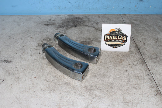 06-26 Kawasaki Vulcan VN900B Classic Bar Riser Handlebar Clamp Raiser