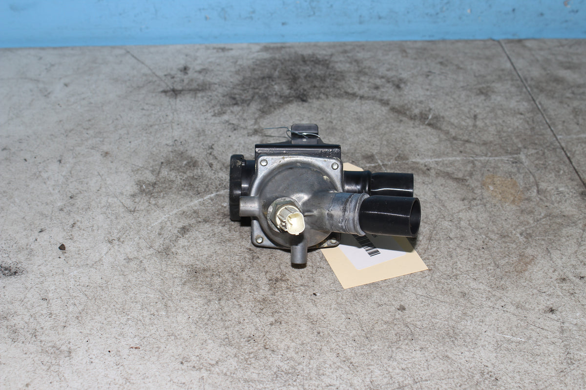 06-26 Kawasaki Vulcan VN900B Classic Thermostat Housing Coolant Filler Neck Cap