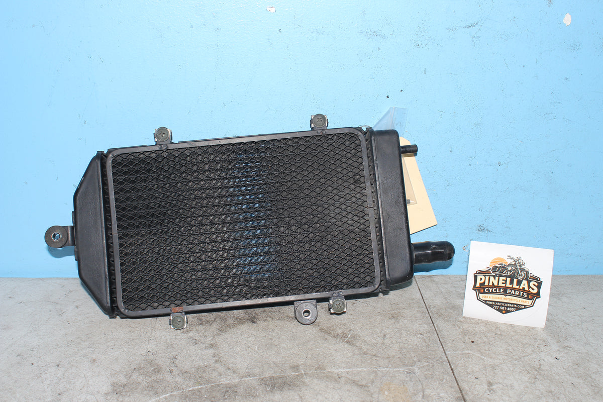 06-26 Kawasaki Vulcan VN900B Classic Radiator Engine Coolant Rad Motor