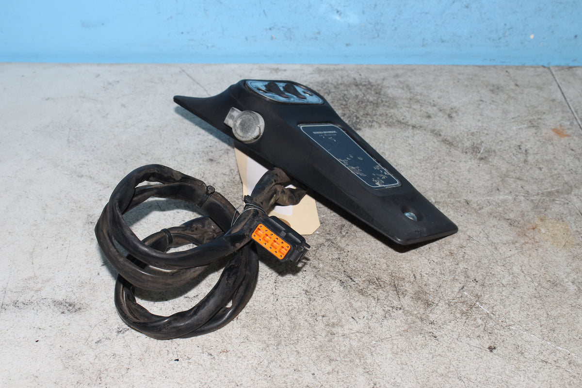 98-02 Harley FLHTCUI Electra Glide CB Intercom Module Switch Panel Tank Cover