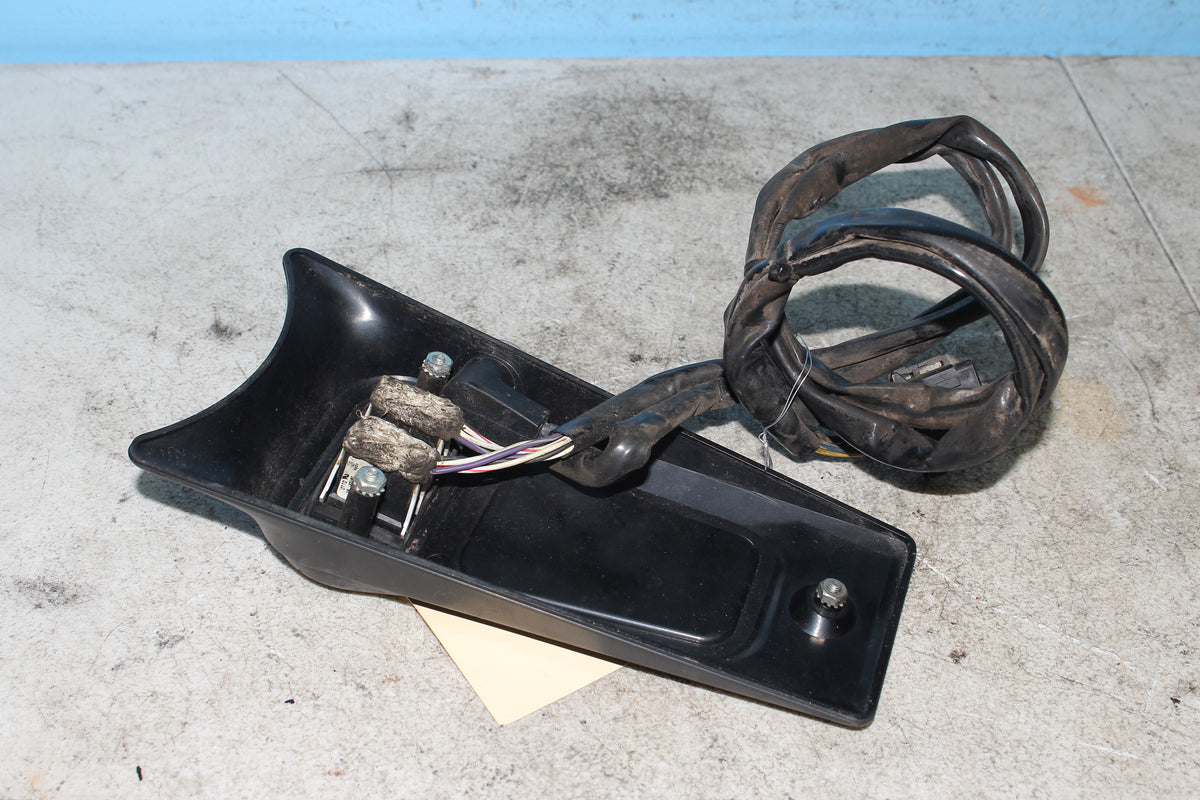 98-02 Harley FLHTCUI Electra Glide CB Intercom Module Switch Panel Tank Cover