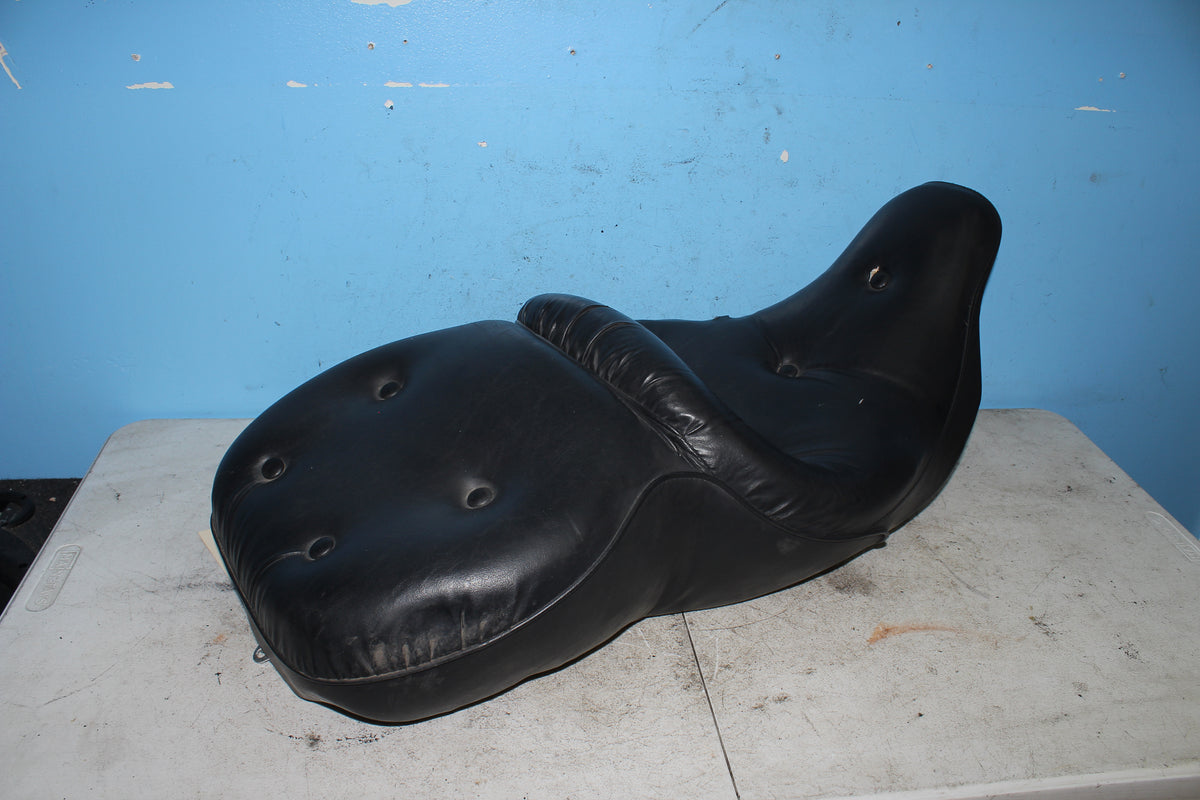 97-06 Harley FLHTCUI Electra Glide Seat Leather 2-Up Front Rider Rear *DMG*
