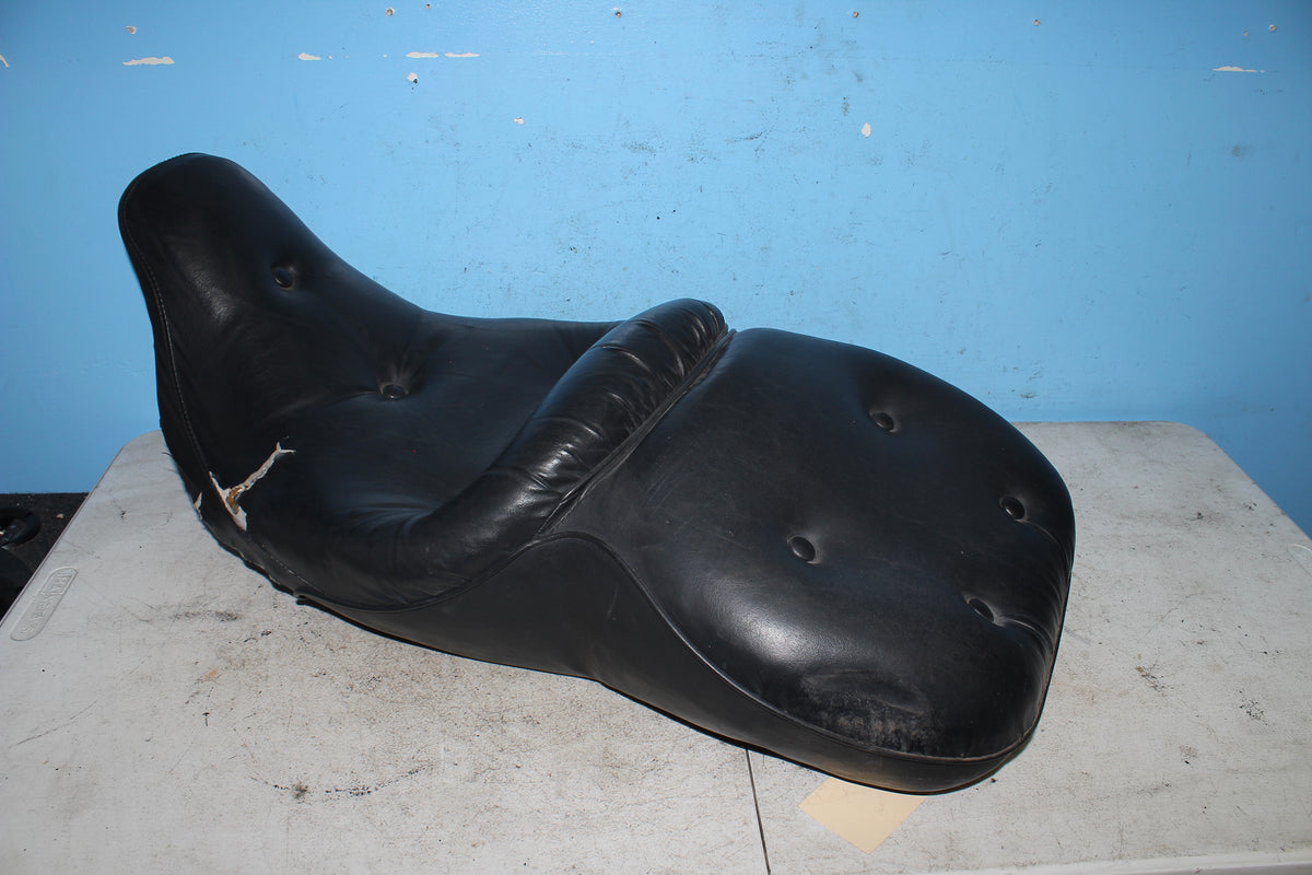 97-06 Harley FLHTCUI Electra Glide Seat Leather 2-Up Front Rider Rear *DMG*