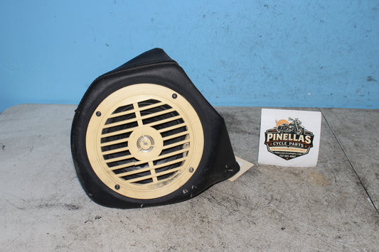 97-06 Harley FLHTCUI Electra Glide Rear Right Speaker Box Tour Pak Audio Pod