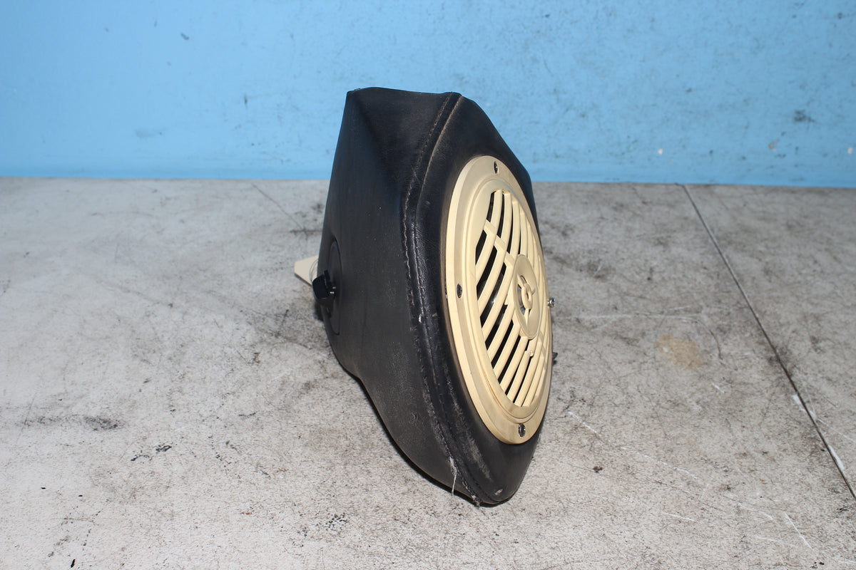 97-06 Harley FLHTCUI Electra Glide Rear Right Speaker Box Tour Pak Audio Pod
