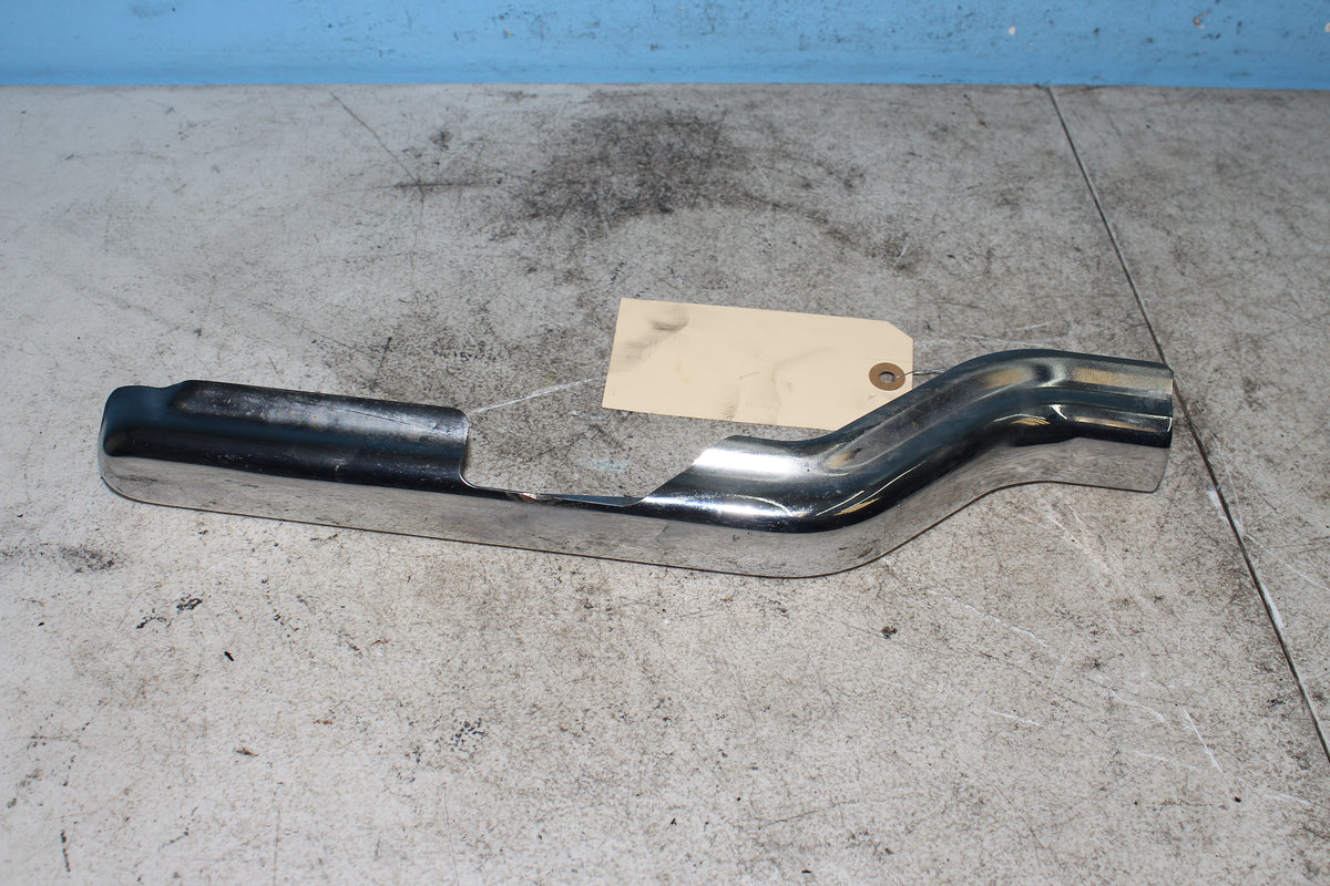97-06 Harley FLHTCUI Electra Glide Right Sturt Cover Rear Fender Mount Chrome