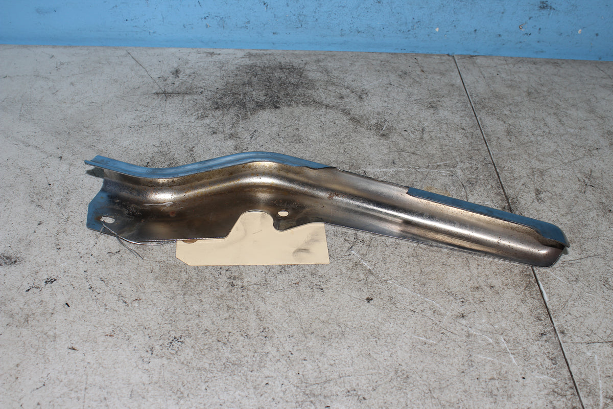 97-06 Harley FLHTCUI Electra Glide Right Sturt Cover Rear Fender Mount Chrome