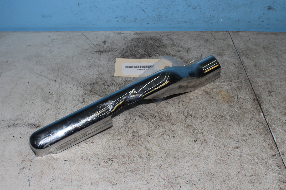 97-06 Harley FLHTCUI Electra Glide Left Sturt Cover Rear Fender Mount Chrome