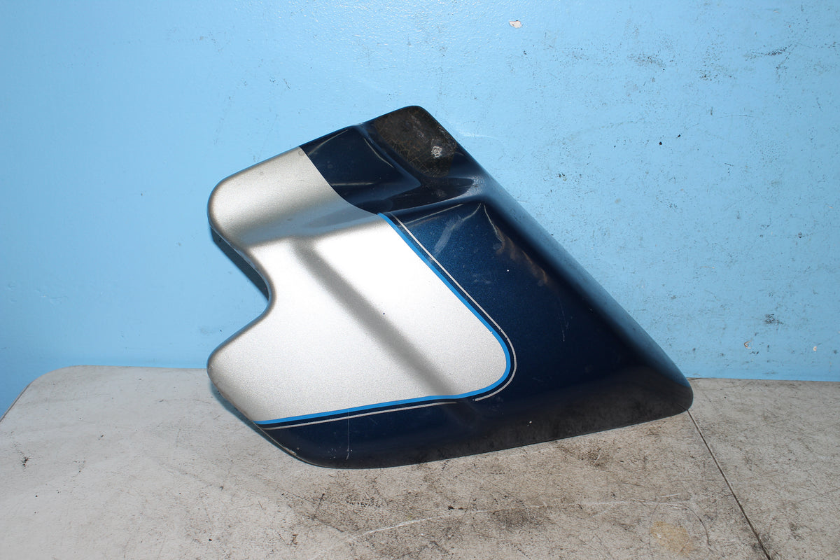 97-06 Harley FLHTCUI Electra Glide Right Fairing Side Frame Cover
