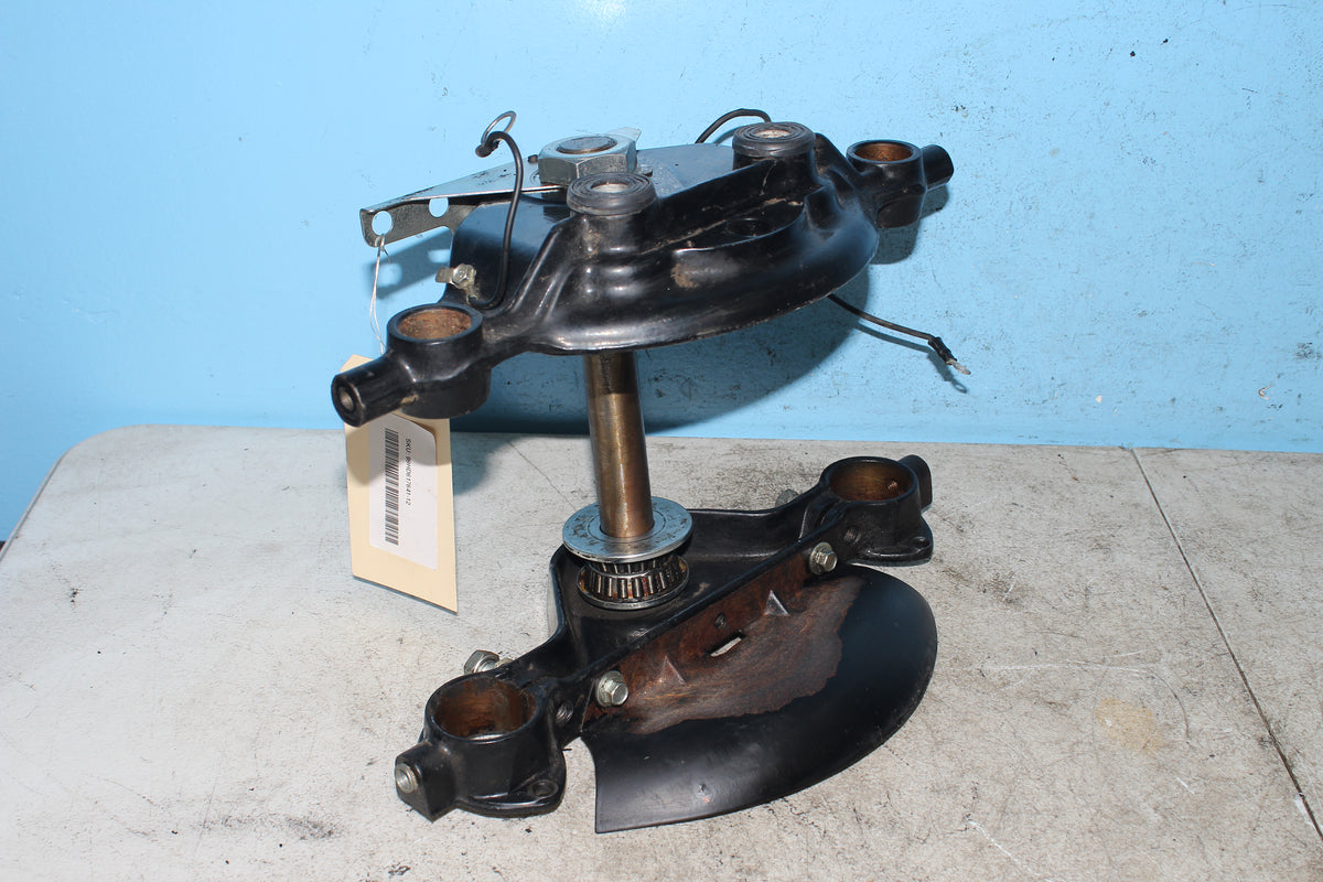 97-06 Harley FLHTCUI Electra Glide Triple Tree Fork Clamp Steering Stem