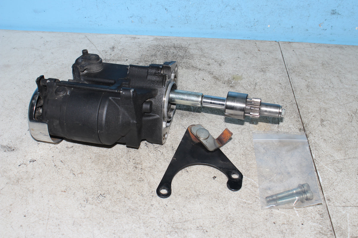 99-06 Harley FLHTCUI Electra Glide Starter Jack Shaft Mount