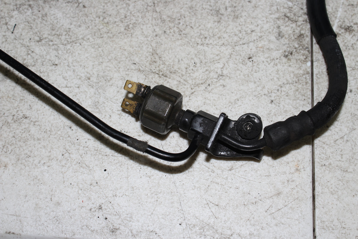 99-06 Harley FLHTCUI Electra Glide Rear Brake Line House Tail Light Switch