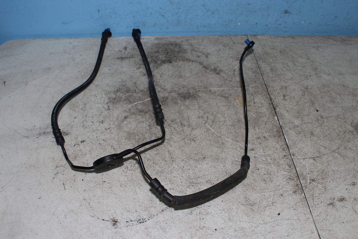 97-06 Harley FLHTCUI Electra Glide Front Brake Line Hose