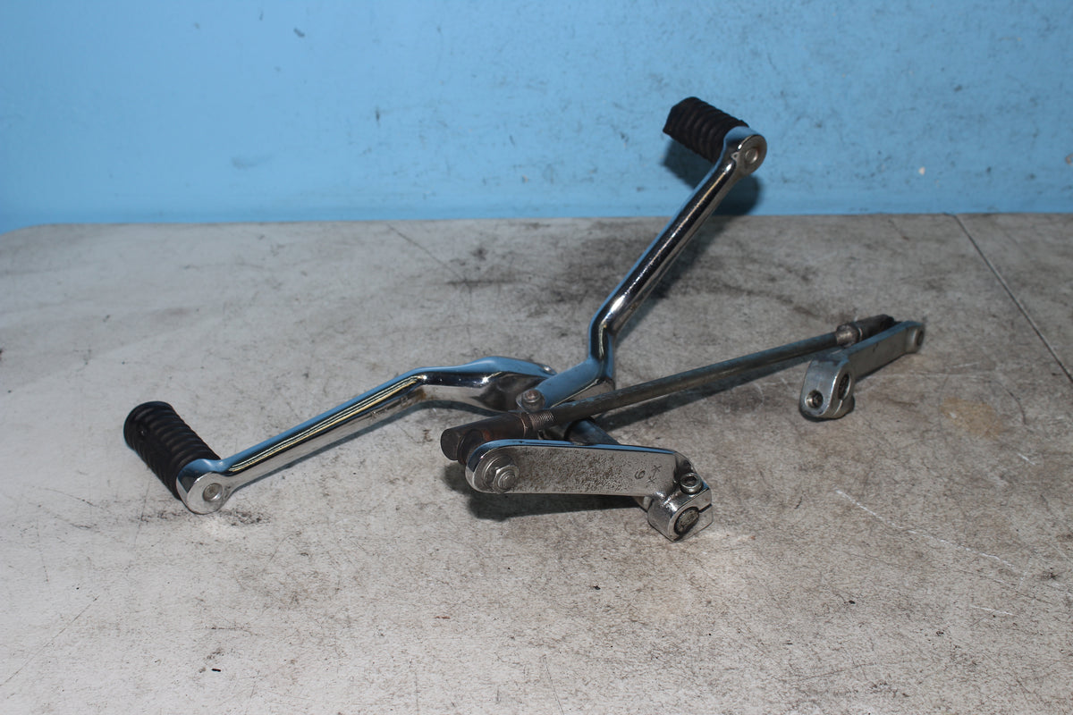 97-06 Harley FLHTCUI Electra Glide Shifter Heel Toe Shift Linkage Chrome