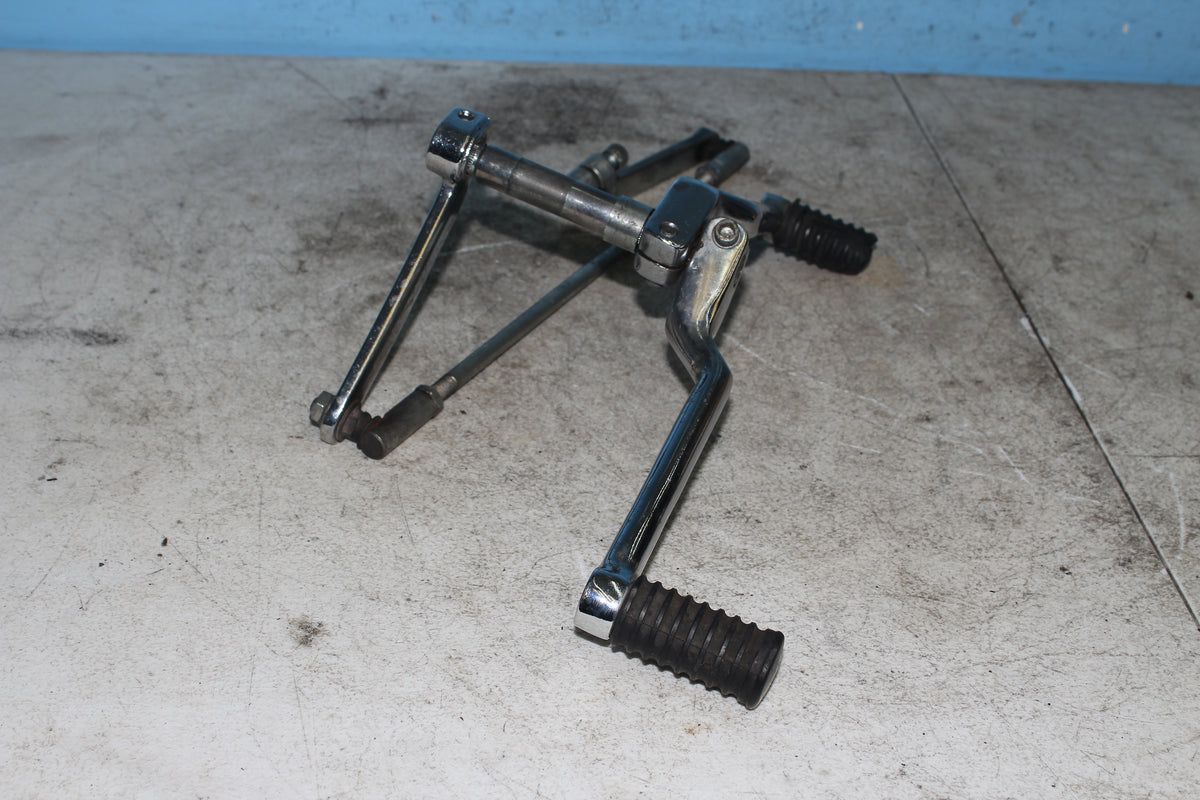 97-06 Harley FLHTCUI Electra Glide Shifter Heel Toe Shift Linkage Chrome