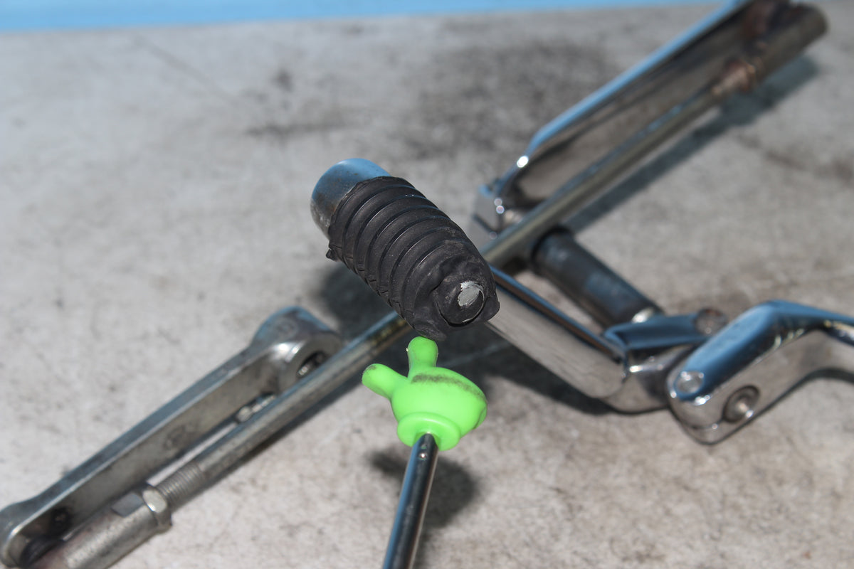 97-06 Harley FLHTCUI Electra Glide Shifter Heel Toe Shift Linkage Chrome
