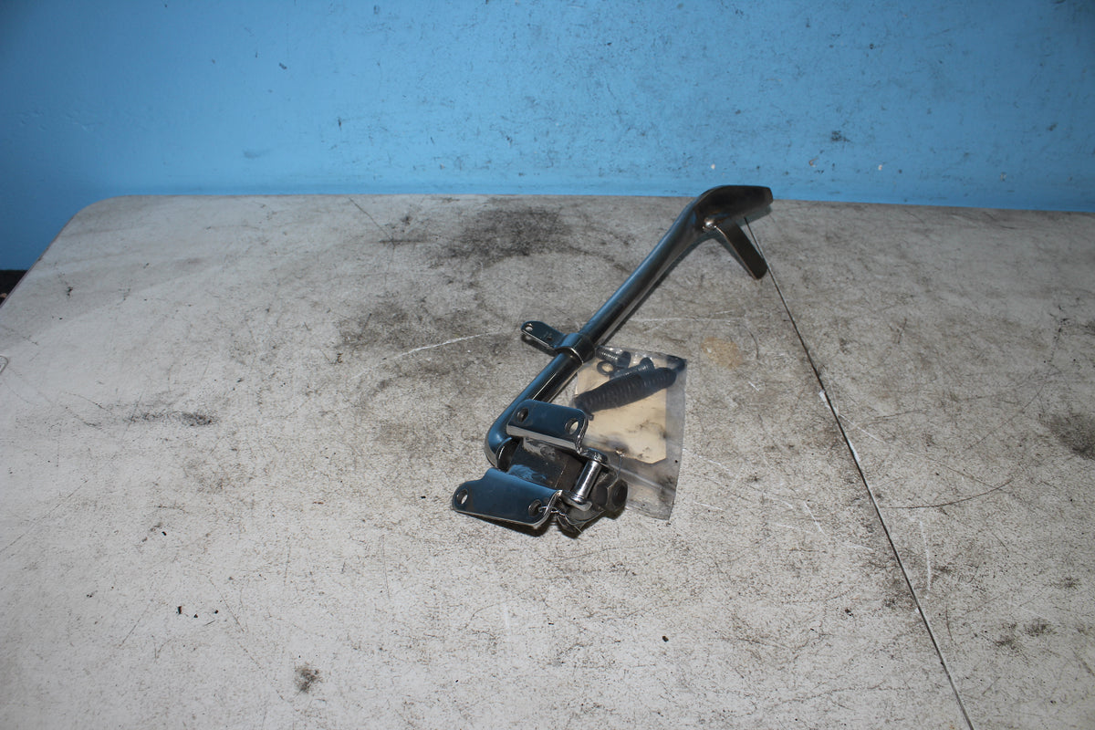 97-06 Harley FLHTCUI Electra Glide Kickstand Side Kick Jiffy Stand Chrome